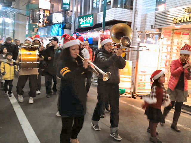 栄通り・メリークリスマス